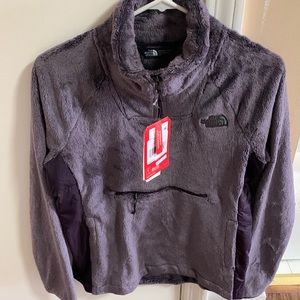 Woman’s North Face Osito 1/4 Zip Pullover NWT